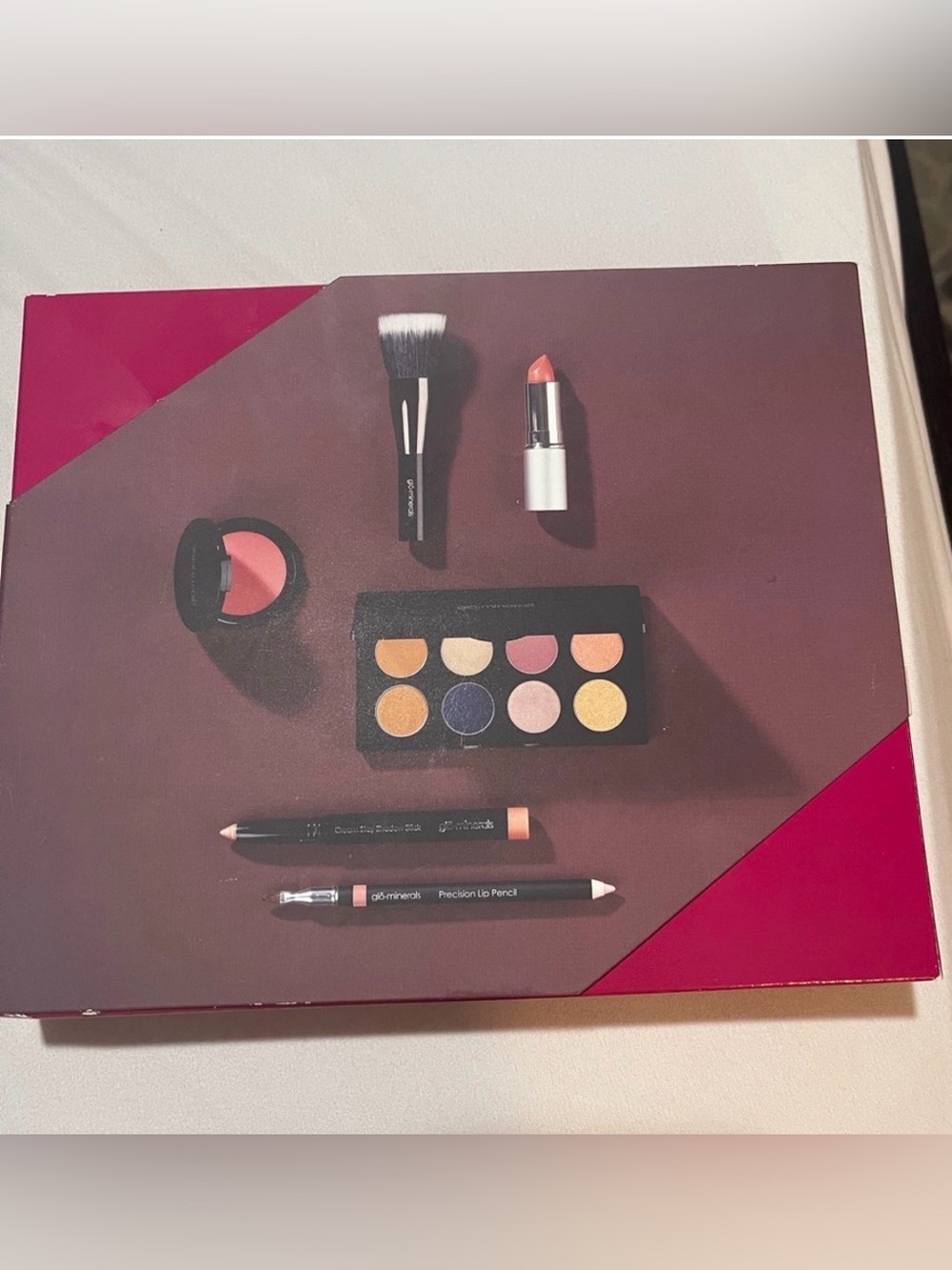 Makeup Collection New in box glo-minerals makeup set